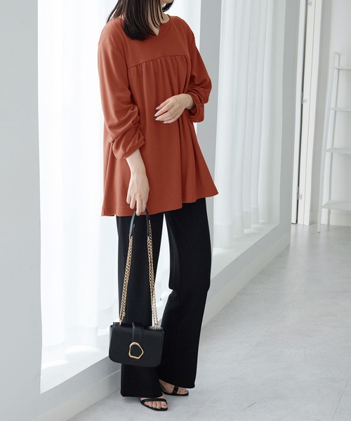 Viola e Viola（ヴィオラ エ ヴィオラ） チュニック なめらかポンチ