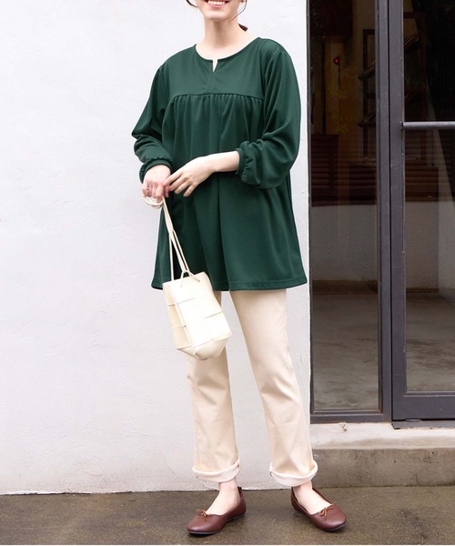 Viola e Viola（ヴィオラ エ ヴィオラ） チュニック なめらかポンチ