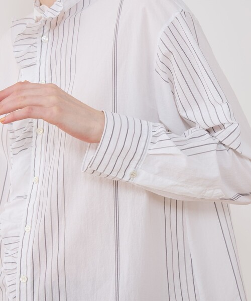 新品未使用タグ付　ギャルリーヴィー　フリルカラーシャツ　2WAY 新品未使用タグ付 ギャルリーヴィー フリルカラーシャツ 2WAY - メルカリ