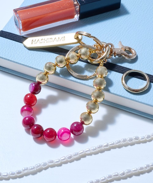 Hashibami（ハシバミ） 「HASHIBAMI」大玉天然石 × レザー スマホ