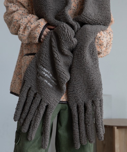 マフラー ストール ロゴ刺繍フリンジボアマフラー/ポケット付き