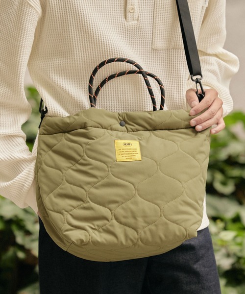 KiU（キウ） トートバッグ キルティングパデッドトートバッグ