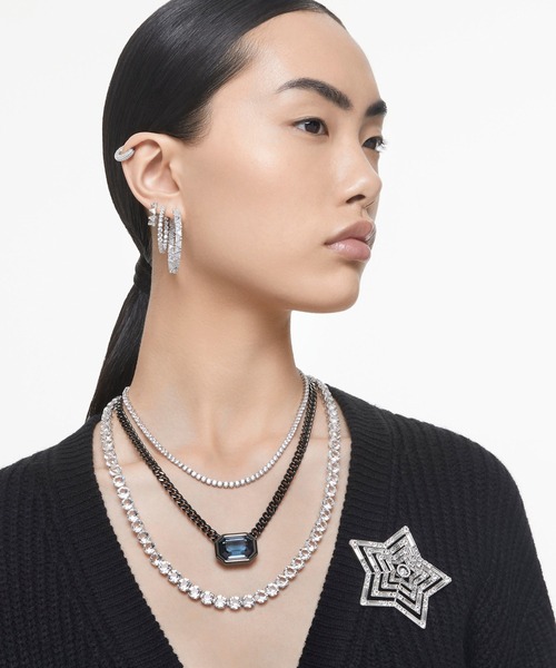 SWAROVSKI ピアス 「公式」「スワロフスキー」Matrix フープ