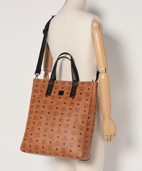 トートバッグ MCM/エムシーエム/Klassik Tote in Visetos レディース メンズの画像