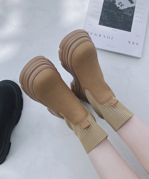 Anonymous  サイドゴアブーツ レザー 厚底 50%OFF SALE UNUSED アンユーズド python / side gore boots