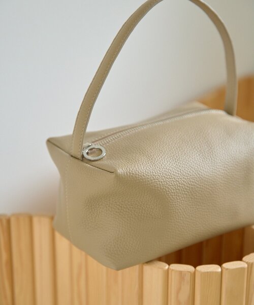 Whim Gazette Hoaw.×Sampoコラボアイテム Whim Gazette(ウィム ガゼット)の【Hoaw.×Sampoコラボアイテム】 ワン