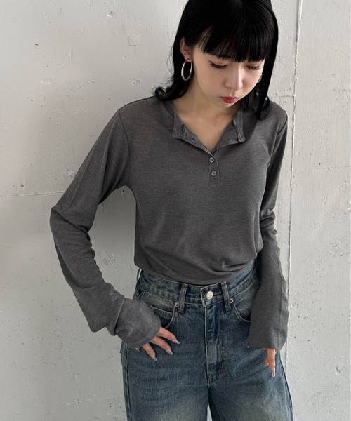 「feepur」 長袖カットソー MEDIUM オフホワイト レディース