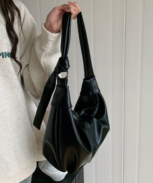 folka.（フォルカ） ショルダーバッグ バッグ 8B38 ノットデザイン