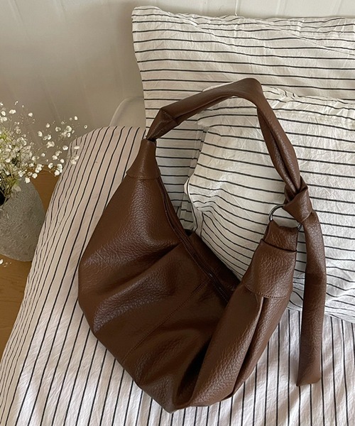 folka.（フォルカ） ショルダーバッグ バッグ 8B38 ノットデザイン