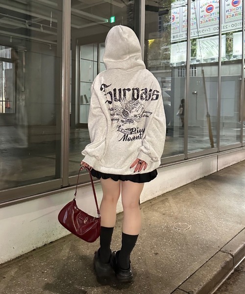 continuer de NICE CLAUP パーカー エンジェルプリント裏起毛パーカー