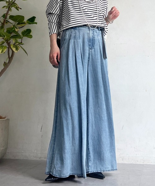 パンツ タックワイドフレアパンツ レディースの画像