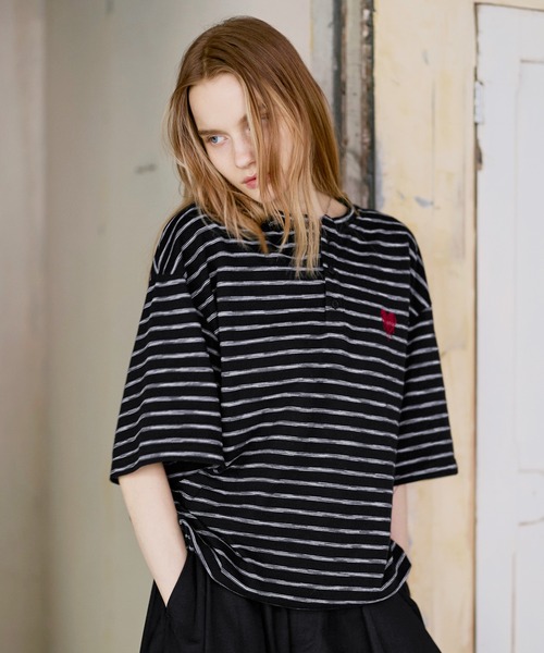 ROCHEM（ローシェン） ヘンリーネック tシャツ ハートロゴ刺繍半袖