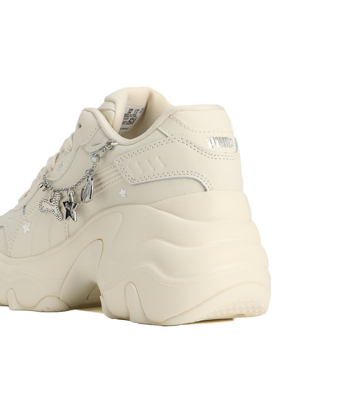 「PUMA」 ローカットスニーカー 22.0cm アイボリー レディース_画像3