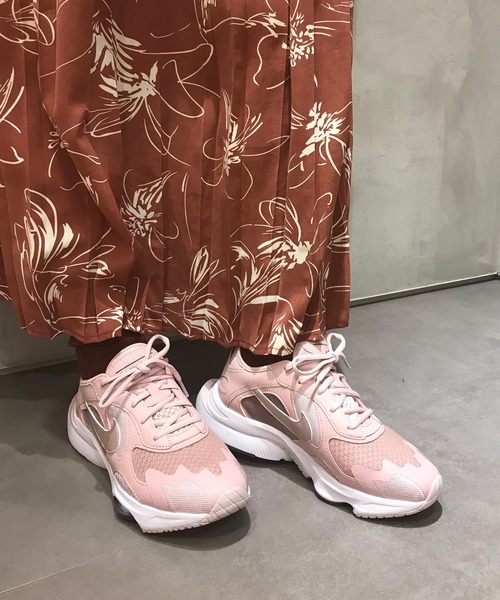 スニーカー Nike ナイキ Ws Air Zoom Division ウィメンズ エアズームディヴィジョン Zozotown Paypayモール店 通販 Paypayモール
