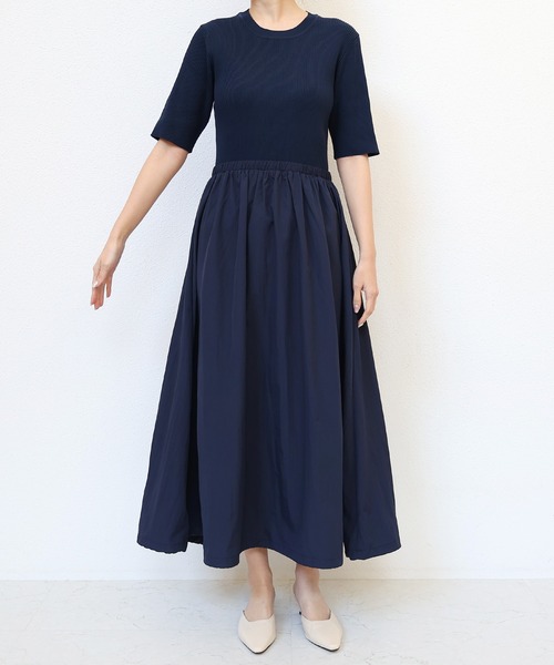 現行タグ✨バーバリー 半袖ワンピース ボーダー ドッキング 大人可◎ 160cm evernavy パーティードレス ワンピース 夏 半袖 無地/ボーダー