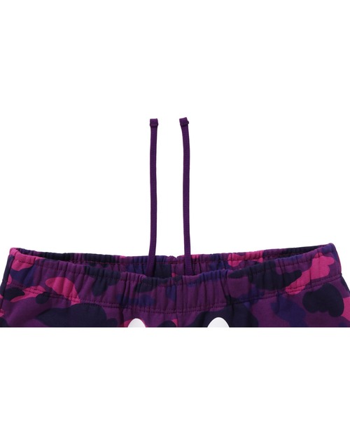 A BATHING APE（アベイシングエイプ） パンツ COLOR CAMO SHARK SWEAT
