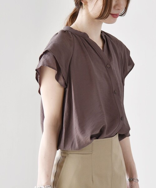 SHIPS for women / シップスウィメン quaranciel:〈手洗い可能〉フレア ハーフスリーブ バンドカラー スキッパー シャツ SHIPS｜quaranciel:<手洗い可能>フレア ハーフスリーブ バンド