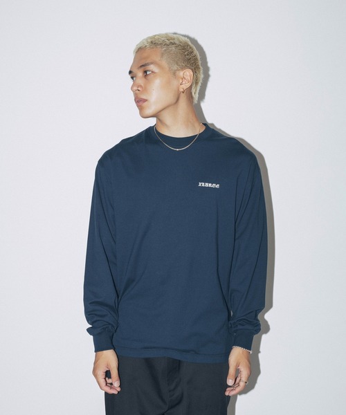 売切れ前に 大人気 XLARGE EMBOSSED OLD ENGLISH L/S TEE Supreme Old English L S Top (FW24) - $98