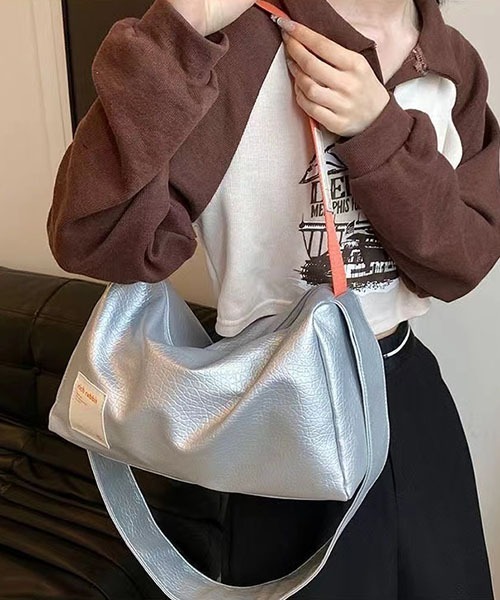 A4収納可能】3way bag／silver