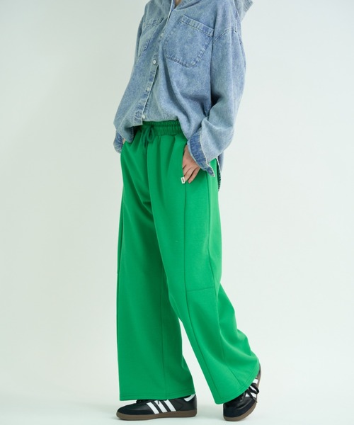 A.D.C.L. スウェットパンツ ジャージ バレルシルエット ポンチ