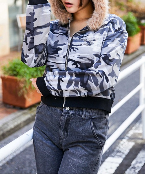 パーカー 「迷彩×ファー付き」レディース 裏毛スウェットジップ