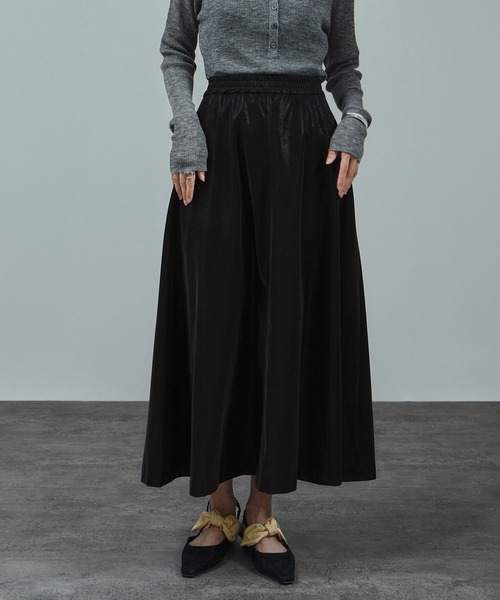 ADAM ET ROPE' FEMME アダムエロペ　レザーフレアスカート ADAM ET ROPE'（アダムエロペ） スカート シンセティックレザーフレア
