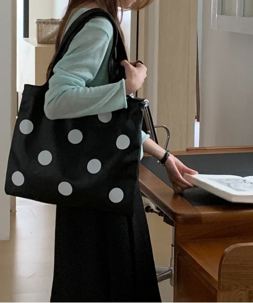 ドット柄トートバッグ 送料無料 メール便発送 】 ドット柄 トートバッグ レディース｜水玉