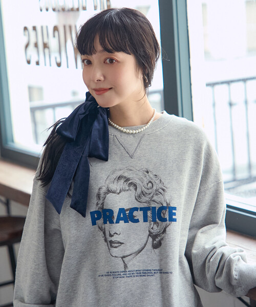 Chloé 風景画プリント トレーナー ガールイラストプリント裏毛トレーナー[品番：RADM0005636]｜＆soiree