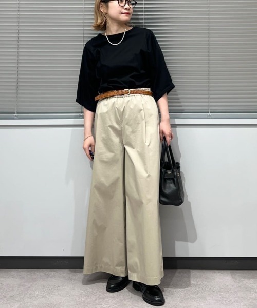human woman（ヒューマンウーマン） ワイドパンツ パンツ