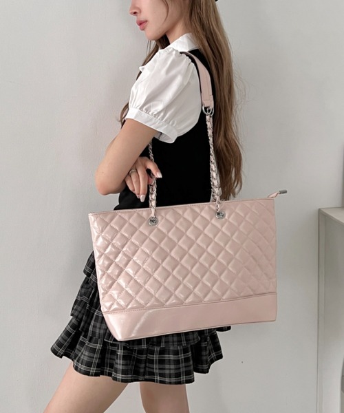 Loueme キルティング トートバッグ キルティングチェーントートバッグ