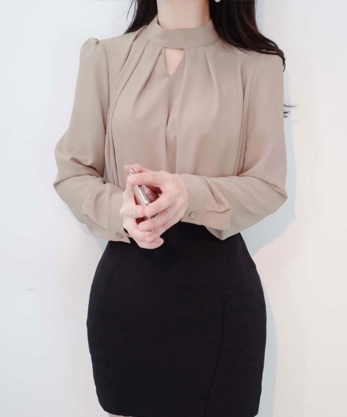 シャツ ブラウス スリットネック ピンタック入り オフィスブラウス 