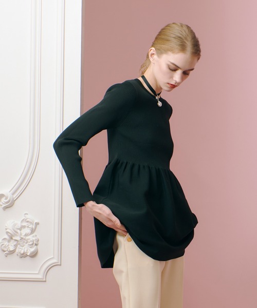 Loulou Willoughby(ルルウィルビー) アンサンブル レディース美品  - ダークグリーン×アイボリー×黒 LOULOU WILLOUGHBY】フラワー衿付プルオーバー|allureville OFFICIAL