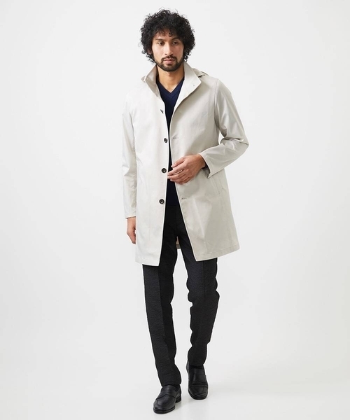 【美品】Kiton キートン バルカラー ライトコート 【サイズ46】 ホワイト 美品】Kiton キートン バルカラー ライトコート 【サイズ46】 ホワイト