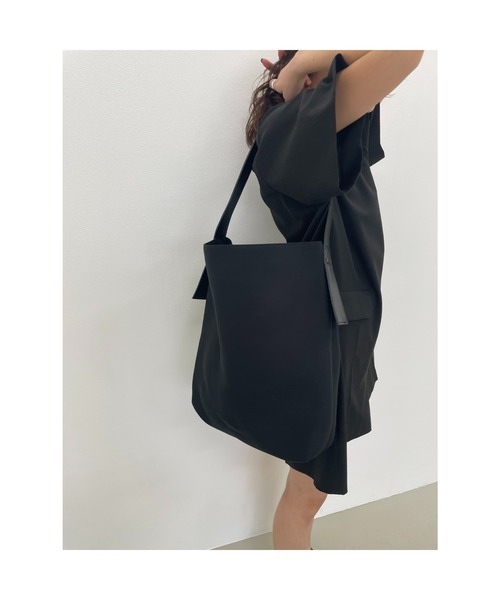 新品未使用　MOUSSY ショルダーバッグ　マウジー　ブラック BLACK BY MOUSSY 「BLACK MOUSSY」 ショルダーバッグ FREE
