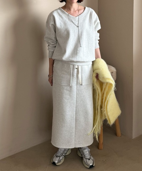 DOUX ARCHIVES（ドゥアルシーヴ） トレーナー スウェット 裏起毛V