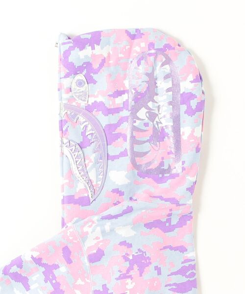 A BATHING APE（アベイシングエイプ） パーカー MULTI PIXEL CAMO