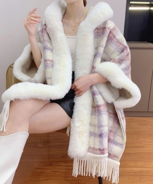 gossip!ロサンゼルス ポンチョ Y2Kガーリーふわふわフード付きケープ