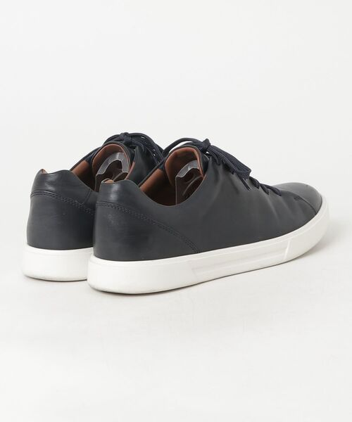 「Clarks」 ローカットスニーカー 9 ブルー メンズの画像