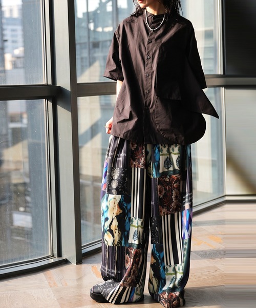antiqua（アンティカ） ワイドパンツ パンツ アーカイブ柄 パッチ