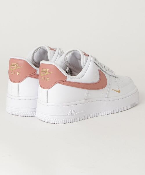 NIKE（ナイキ） スニーカー W AIR FORCE 1 '07 ESS エアフォース 1 '07