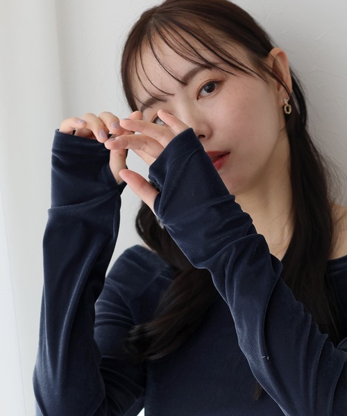 BLUEEAST（ブルーイースト） tシャツ ベロアオフショルTシャツ
