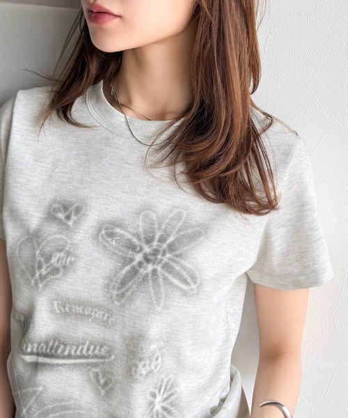 tシャツ 「mily bilet」大人可愛い最旬プリント柄。スプレーライクプリントコンパクトTシャツ（半袖） レディース | mily bilet | 03