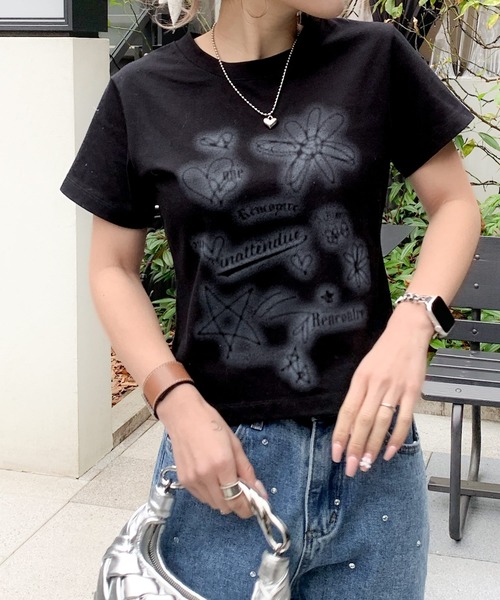 tシャツ 「mily bilet」大人可愛い最旬プリント柄。スプレーライクプリントコンパクトTシャツ（半袖） レディース | mily bilet | 23