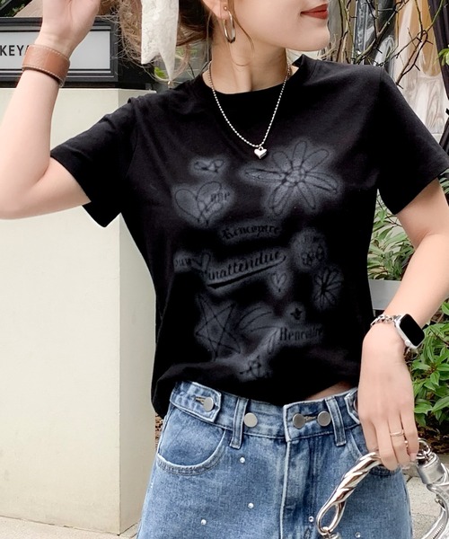 tシャツ 「mily bilet」大人可愛い最旬プリント柄。スプレーライクプリントコンパクトTシャツ（半袖） レディース | mily bilet | 24