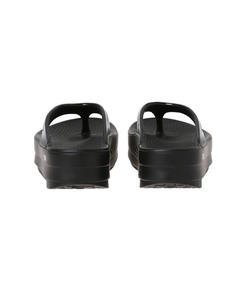 OOFOS（ウーフォス） ウーメガ 厚底 サンダル OOFOS OOmega-Black