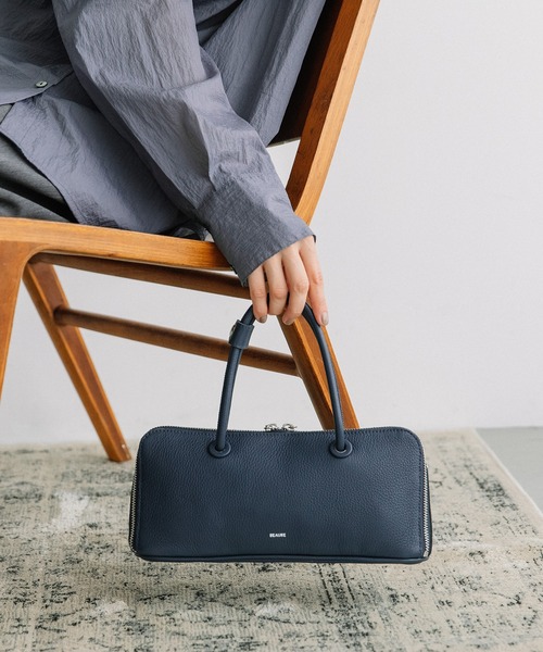 Beau're（ヴュレ） ショルダーバッグ バッグ BEAURE 横長 ブガッティ型