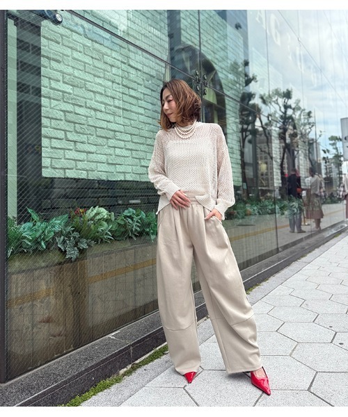 【新品タグ付き】LUGIVA ルギヴァ カーキ 38 ワイド　レレレさん購入 LUGIVA（ルギヴァ） パンツ 「LUGIVA/ルギバ」ポンチワイドカービー