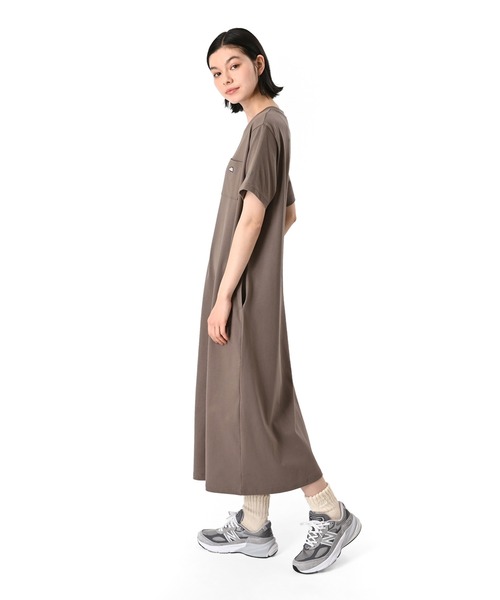 New Balance（ニューバランス） ワンピース 半袖 シューパッチドレス