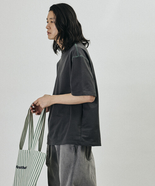 Firsthand（ファーストハンド） tシャツ ボックスシルエット 配色