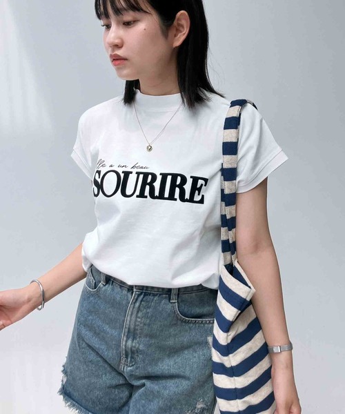 アパルトモン AMERICANA ロゴTシャツ ホワイト フレンチスリーブ AS KNOW AS（アズノゥアズ） tシャツ 半袖 モックネック フレンチ